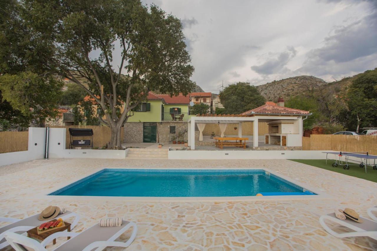 Villa Vuki Σίμπενικ Εξωτερικό φωτογραφία