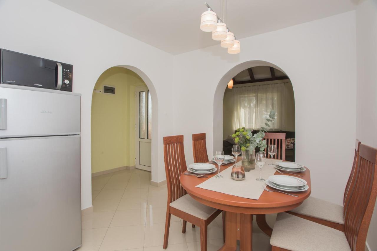 Villa Vuki Σίμπενικ Εξωτερικό φωτογραφία